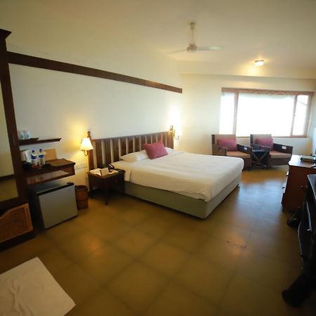 Annai Celestial Resorts Канниякумари Экстерьер фото