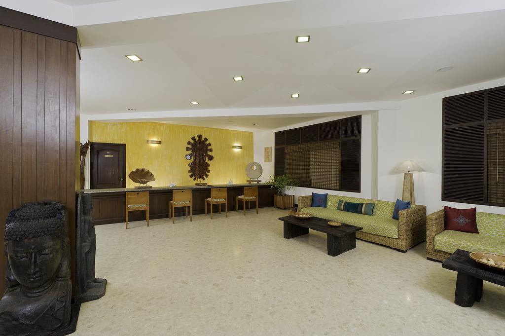 Annai Celestial Resorts Канниякумари Экстерьер фото