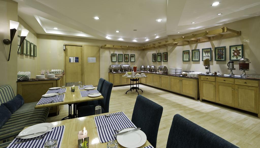 Annai Celestial Resorts Канниякумари Экстерьер фото