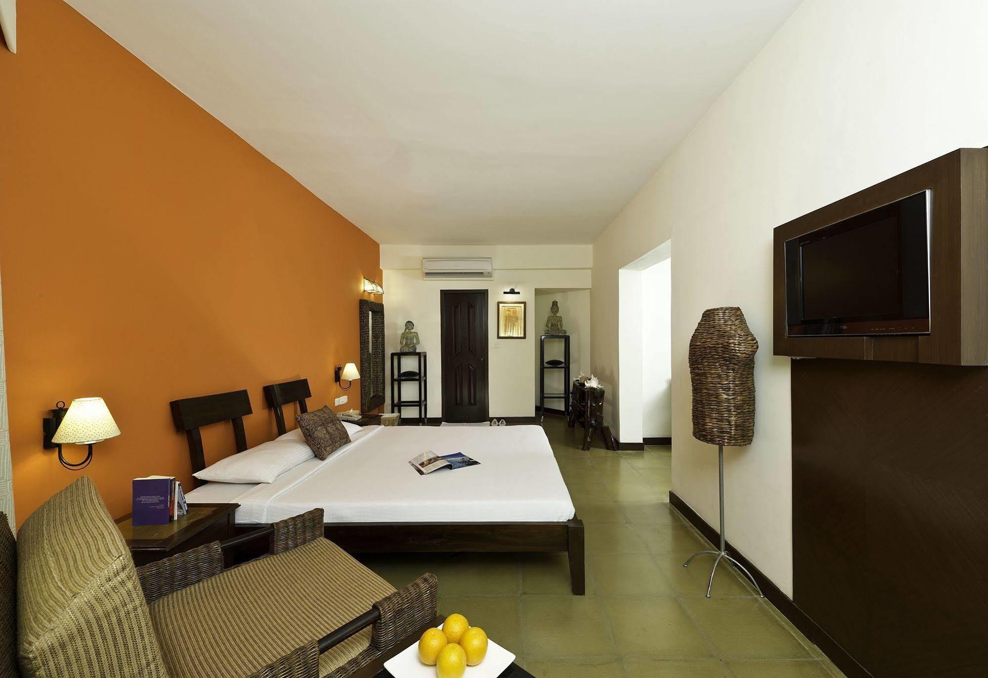 Annai Celestial Resorts Канниякумари Экстерьер фото