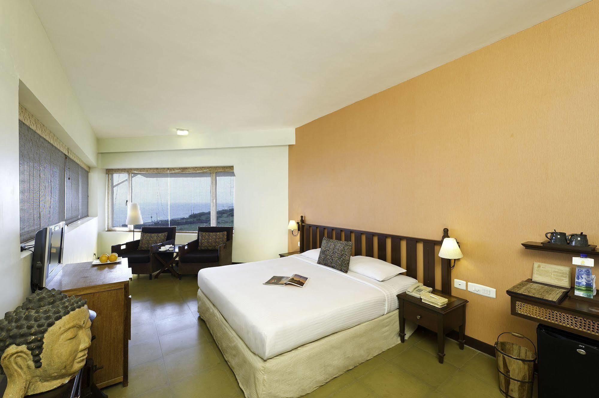 Annai Celestial Resorts Канниякумари Экстерьер фото