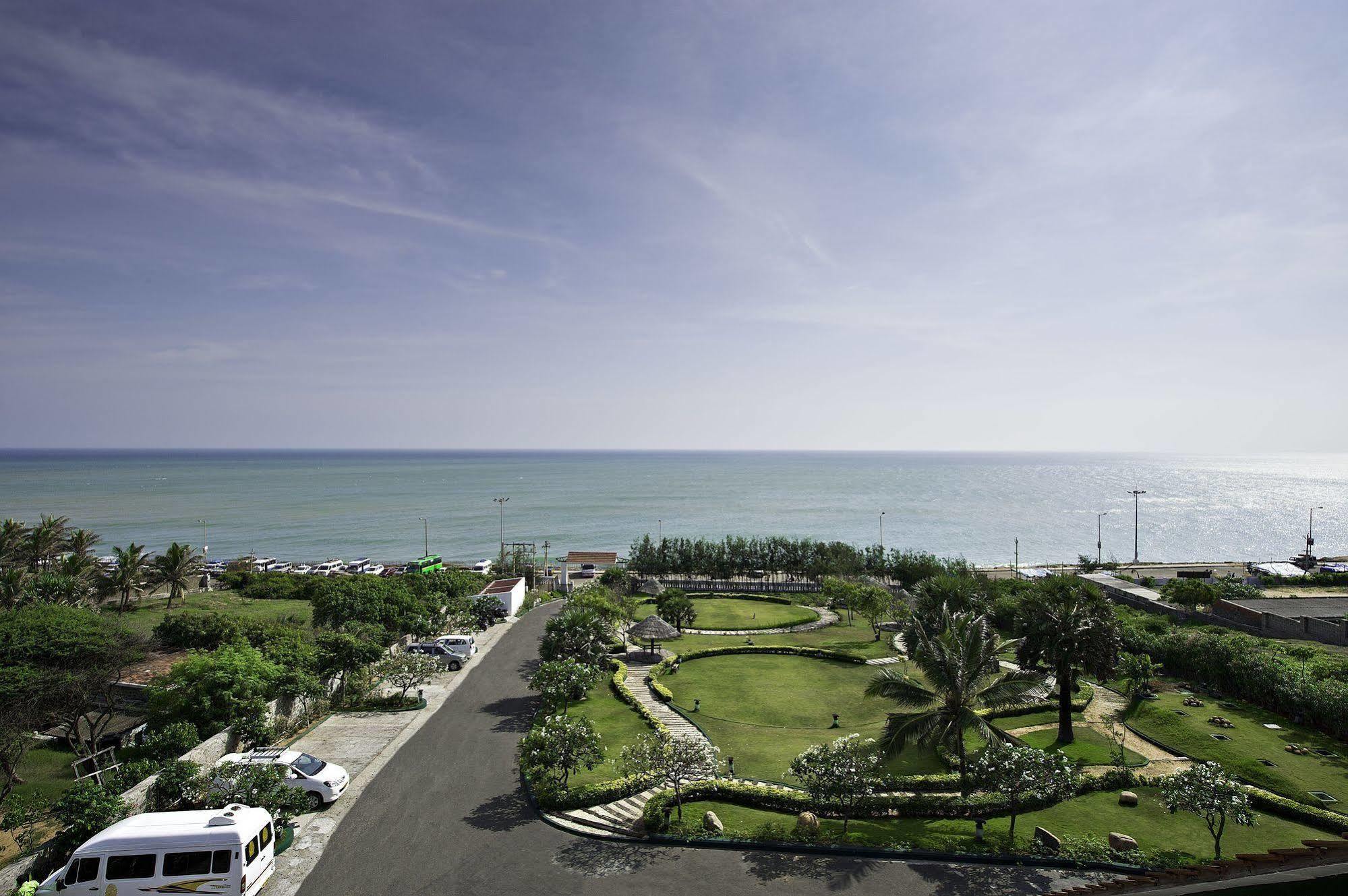 Annai Celestial Resorts Канниякумари Экстерьер фото